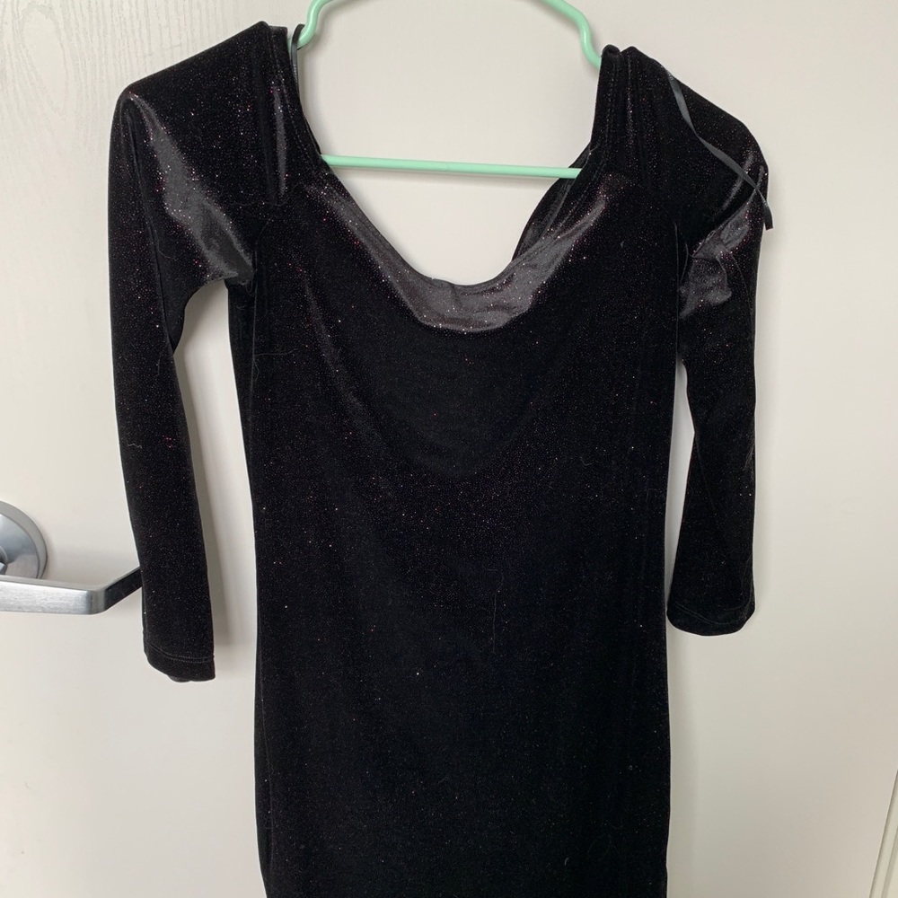 Off the Shoulder Velvet Mini